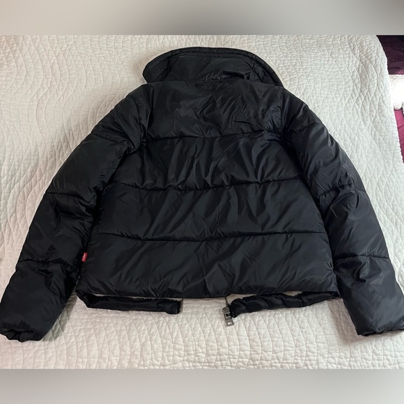 Black puffer jacket - Picture 2 of 3